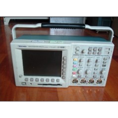 Tektronix TDS3054B 数字荧光示波器